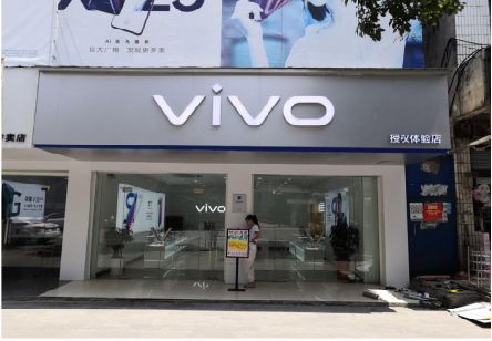 连江县}做一个门店面广告招牌需要多少钱？