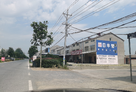 连江县如何能保证墙体广告的醒目性？